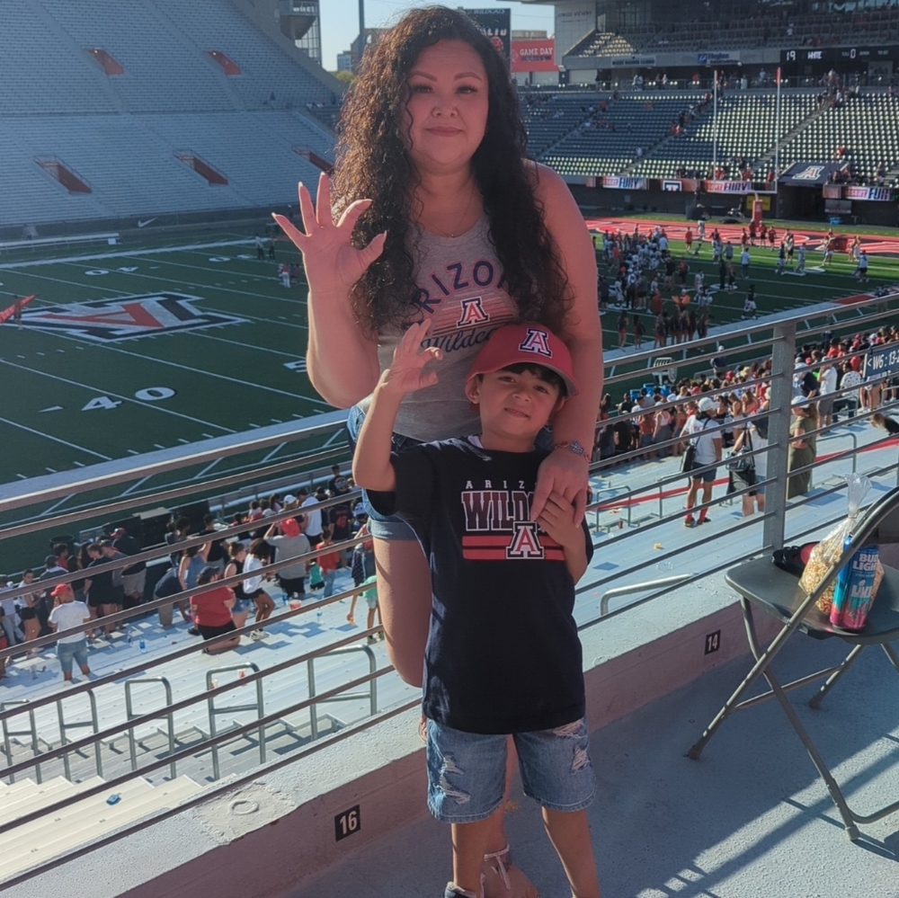 Meet your Posher, Yvette